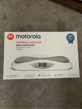 MOTOROLA - baby scale and changing pad